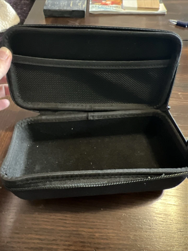 Original OEM Genuine GoPro Hero 11 Carry Hard Case Zipper Bag Pouch Accessories - Image 2 of 4