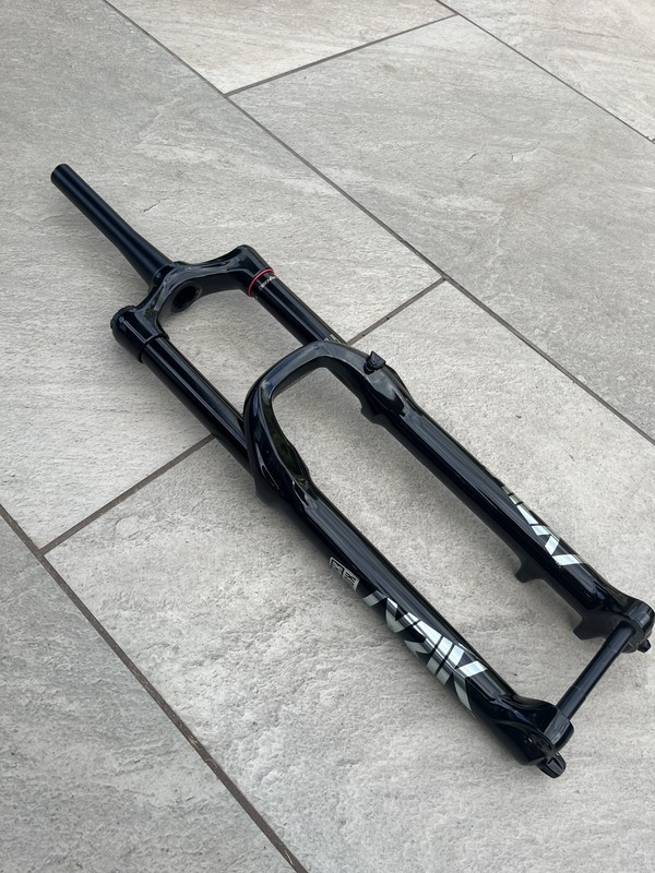 RockShox Lyrik Ultimate 27.5 180mm Fork