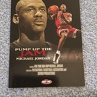 SkyBox Pump Up the Jam Michael Jordan Chicago Bulls Basketball Trading Card
