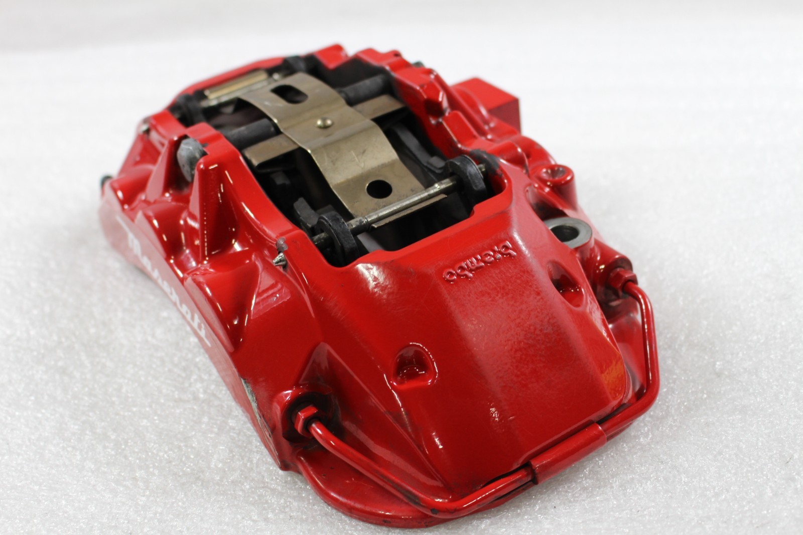 2017 Maserati Quattroporte, Ghibli, RH, Front Brake Caliper, Used, P/N 670009176
