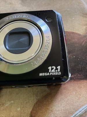 Sony Cybershot 12.1 Megapixels. Carl Zeiss Vario- Tessa's Camera