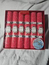 New World Market Holiday Crackers Set Of 6 Racing Penguins Christmas Party Fun