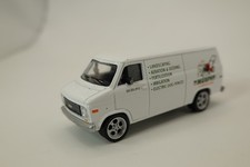 1/64 GREENLIGHT MCMURPHY LAWNCARE 1976 CHEVROLET G20 VAN