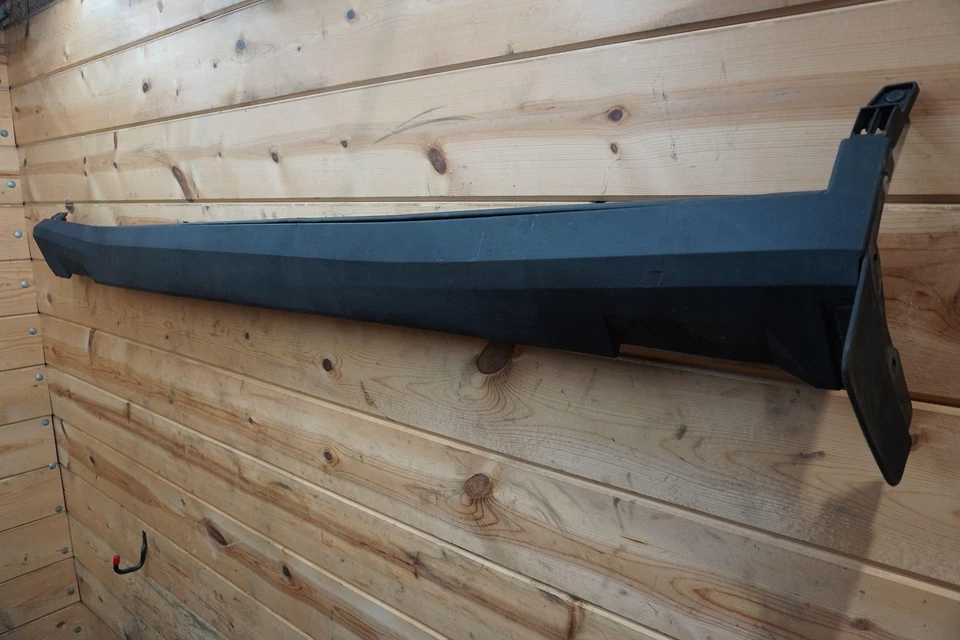 Moldura de faldón lateral panel basculante lateral izquierdo del conductor 31672591 Polestar 2 2024 Foto 3 de 4