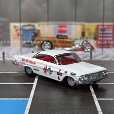 Hot Wheels Car Culture Team Transport White 61 Impala Stock Car Real Riders 1961