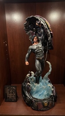 XM Studios DC Comics Recovery Suit Superman 1/6 Scale Statue