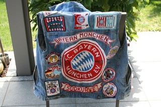 ältere FC Bayern München Fan Kutte Fan Weste Südkurve