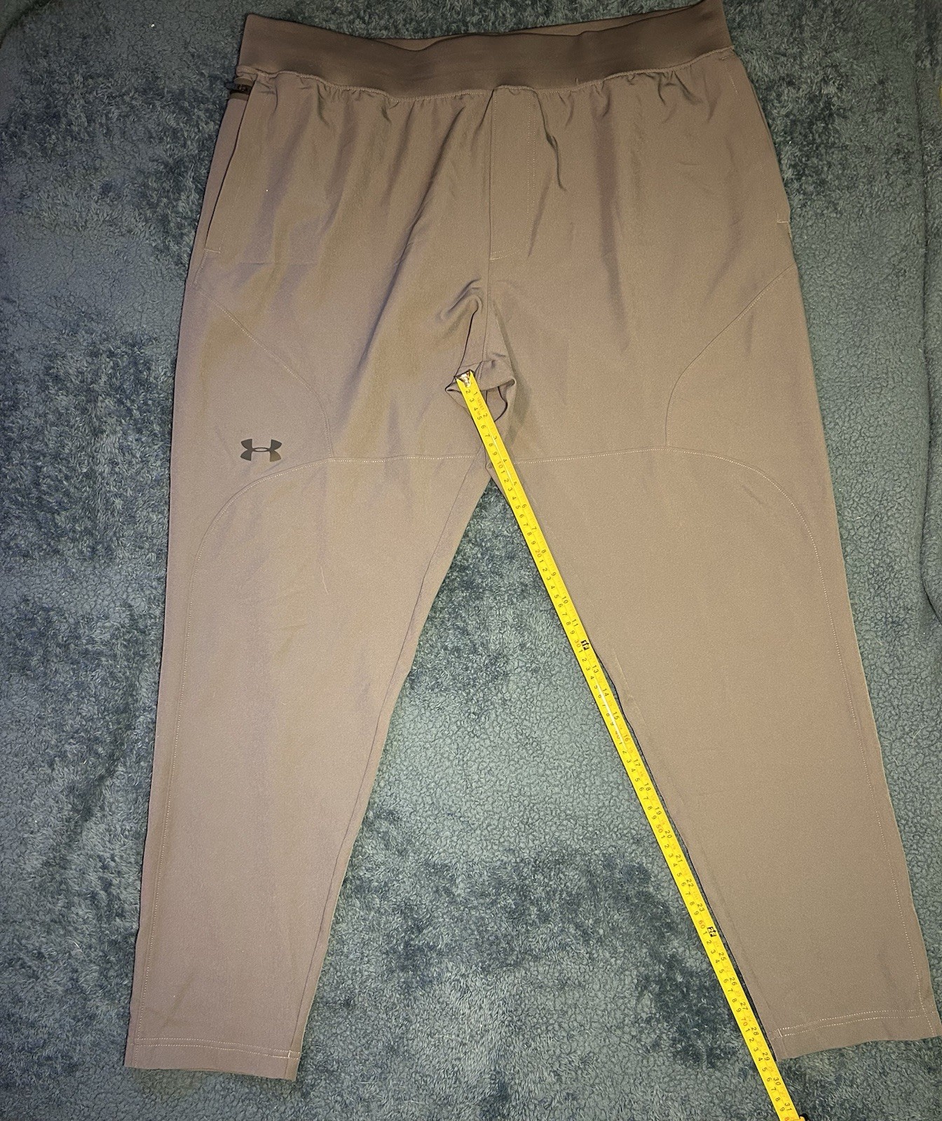 Under Armour Men's 2XL Gray Jogger Pants Fitted Activewear Elastic Waist Pull On thumbnail 6
