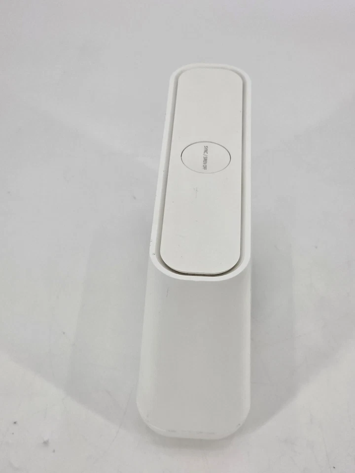 Netgear VMB4000 Arlo Security Camera (BASE STATION ONLY) - Image 3 of 4