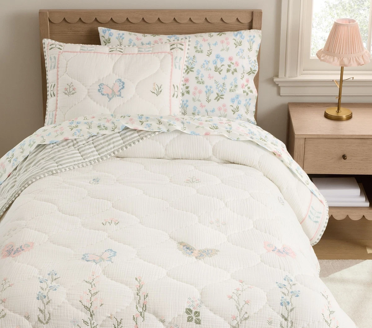 Pottery Barn Kids Garden Quilts for sale | eBay