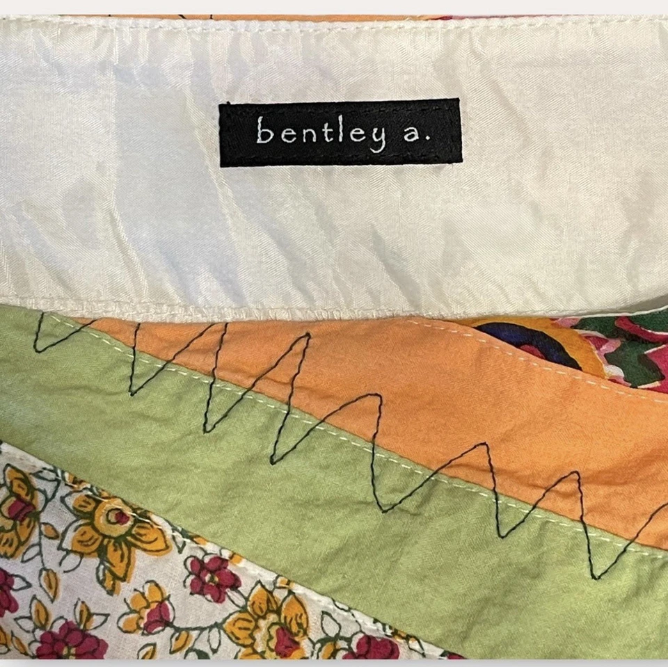 Falda Bentley A Patchwork Boho Hippie Talla 8 Floral Rayas Acolchada Look Hecha en EE. UU. Foto 3 de 4