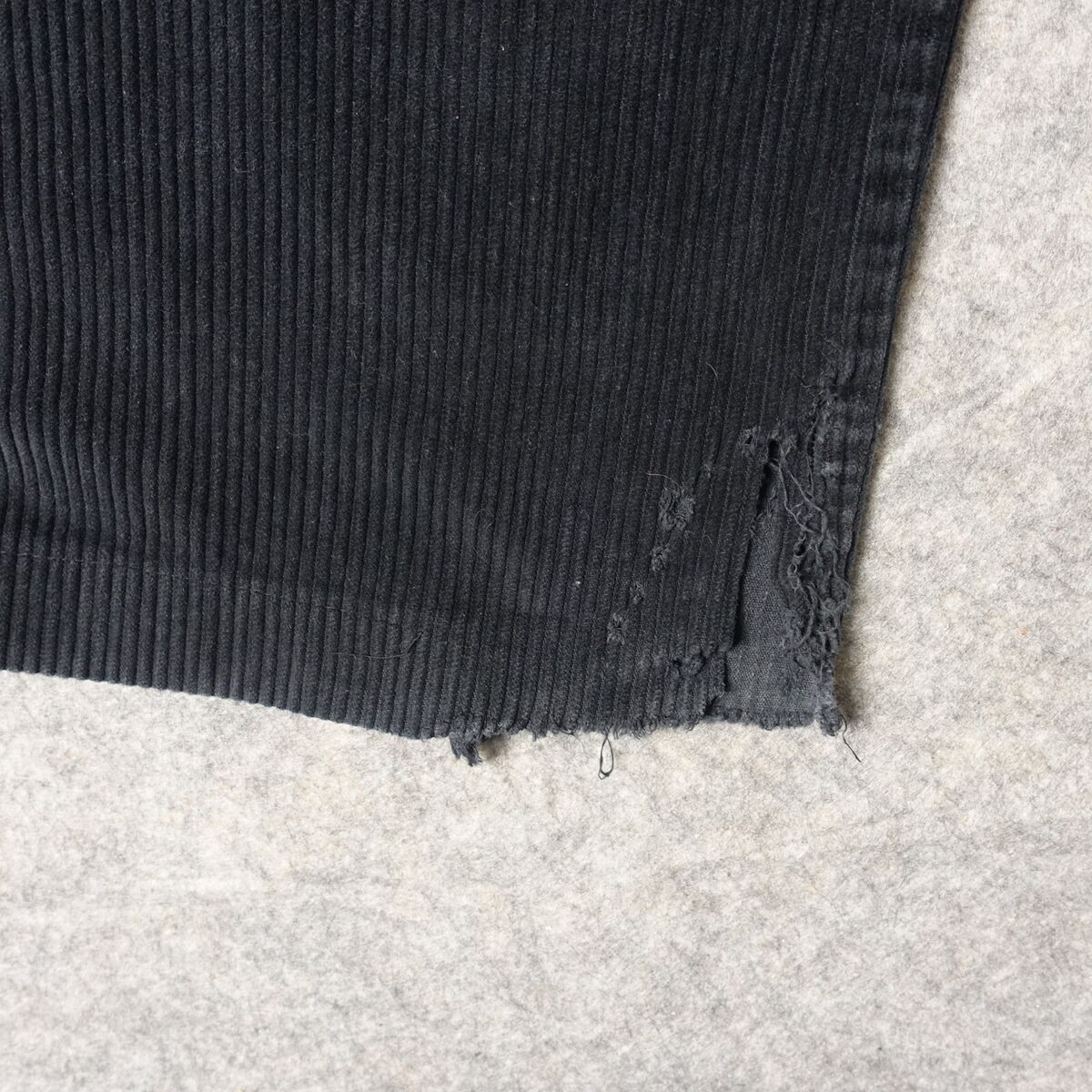 VINTAGE Breakdown Pants Mens Small 27x23 Black Corduroy VINTAGE Breakdown Pants Mens Small 27x23 Black Corduroy
