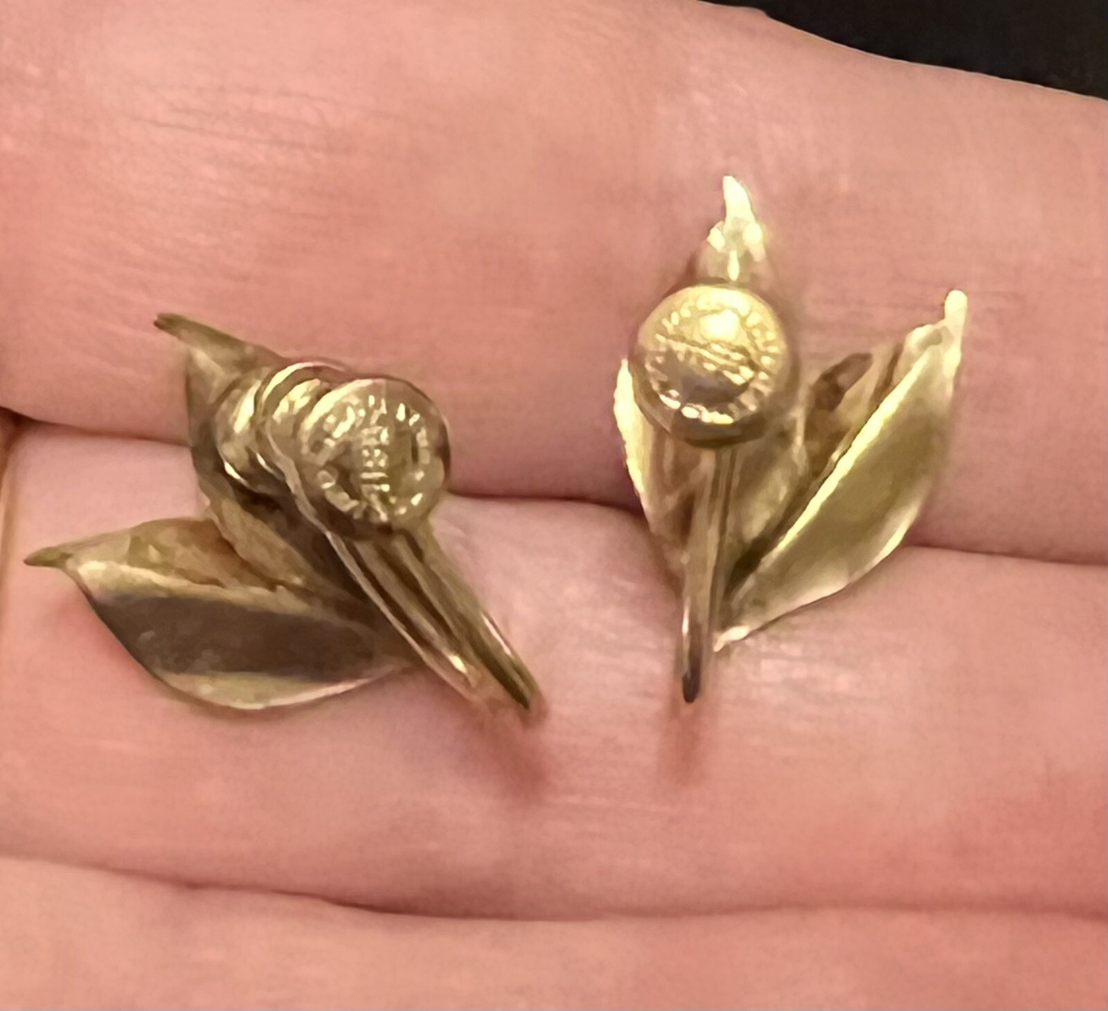 Screw Back Earrings Gold  Filled Leaf Earrings Mo… - image 2