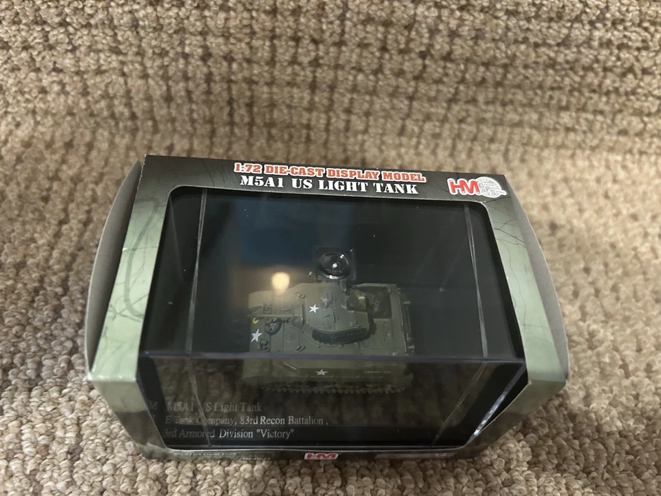 Hobby Master 1:72 U.S. M5A1 Stuart, 'Victory' 3rd Armored Division, No. HG4901 - Image 2 of 4