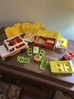 Vintage Fisher Price Little People Family Car Jeep Pop-Up Camper Set #992 1979