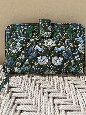 Vera Bradley Tab Wallet Bifold Clutch Enchanted Woodland Squirrels Foxes NWT