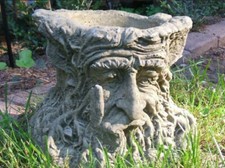 Steinfigur Garten - Topf „TREEPOT“, Baumstumpf als Blumentopf