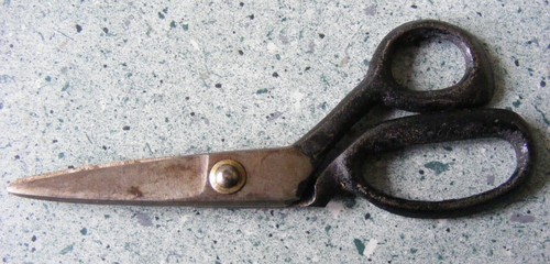 6 TIJERAS DE COSER VINTAGE PEQUEÑAS DE COSTURA ALGUNAS HECHAS EN ALEMANIA TODAS DIFERENTES - Imagen 3 de 8