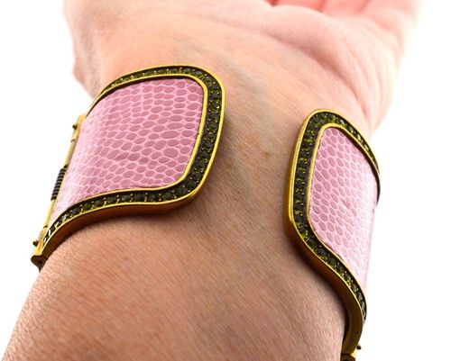 Heidi Daus Pink Leather Cuff Bracelet w Multicolor Crystal NEW IN BOX - Picture 5 of 6