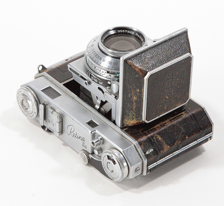 KODAK RETINA IIa, 50/2 SCHNEIDER XENON (VERY HEAVY DUST KODAK RETINA IIa, 50/2 SCHNEIDER XENON (VERY HEAVY DUST