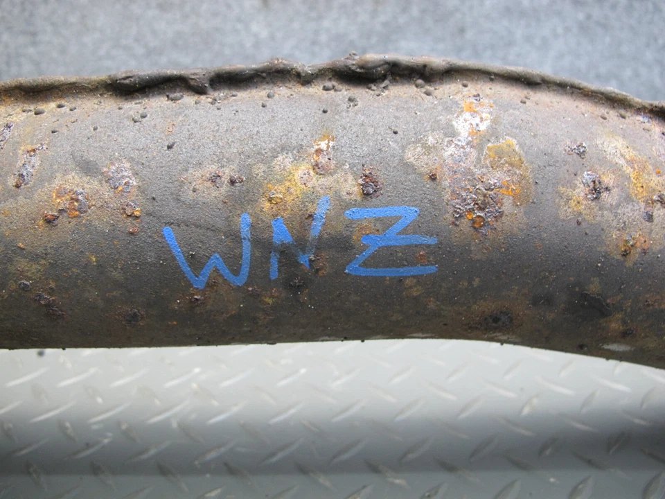 🥇1985 NISSAN 300ZX Z31 VG30E NON TURBO A/T FRONT EXHAUST PIPE W SHIELD OEM - Image 2 of 4