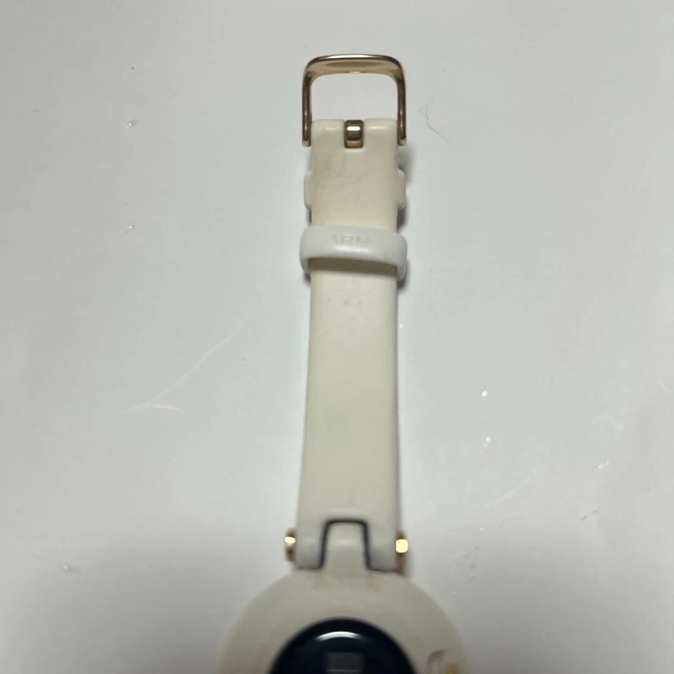 Garmin Lily sport Fitness Smartwatch White＆Cream Gold Tested - Image 3 of 4