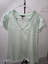Banana Republic Mint Ruffle V-Neck Short Sleeve TopBanana Republic Mint...