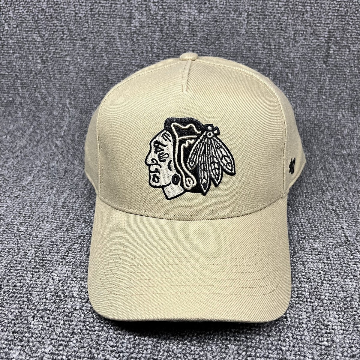 Chicago Blackhawks '47 Brand MVP Snapback Hat Natural Beige Monochrome NHL Cap