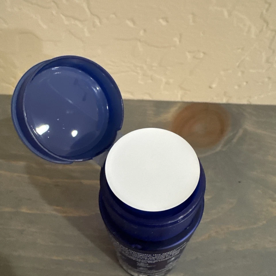 Curology Liquid Pore Exfoliant with 2% BHA, 8% AHA/PHA and 1% Zinc - 4 fl oz - Image 4 of 4