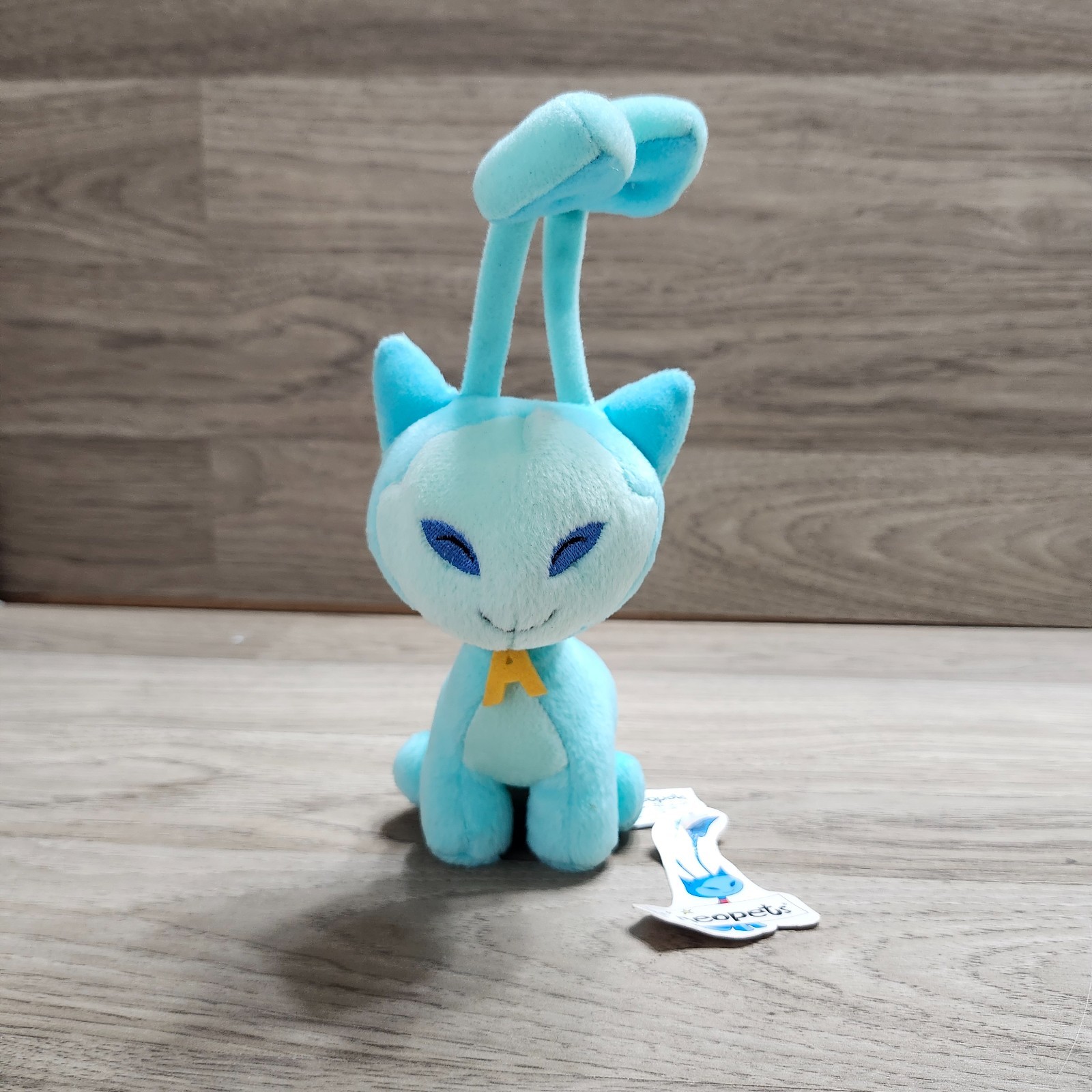 Vintage 2002 Neopets Blue Aisha Plush Plushie Limited With Tag 6"