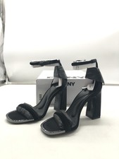 DKNY Women's Waylin Sqaure Toe Ankle Strap Block Heel Size 6 New in Box 