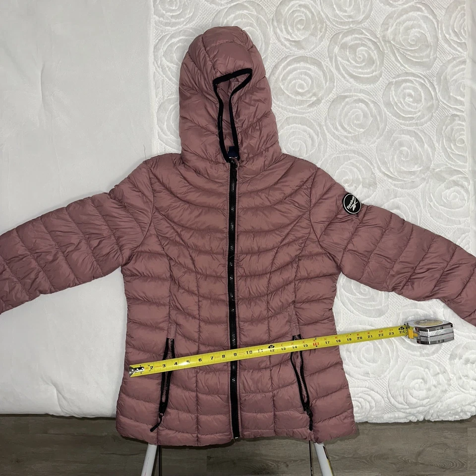 New REEBOK GIRLS HOODED QUILTED PUFFER GLACIER SHIELD LIGHTWEIGHT COAT  size M - Image 2 of 4