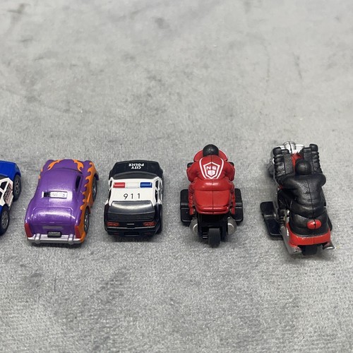 Lot of 7 Nano Speed Pull Back Friction Cars Motorcycle Police Car Hot Rod - 第 18/24 張圖片