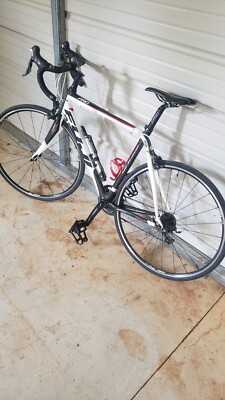 Fuji Super Lite Carbon SL1 Bike 53cm Ultegra 20 Speed Oval Tires