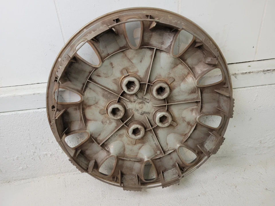 94-95 PLYMOUTH VOYAGER OEM PLATA 14" CUBIERTA TAPACUBOS RUEDA CENTRAL 447261066051 Foto 4 de 4