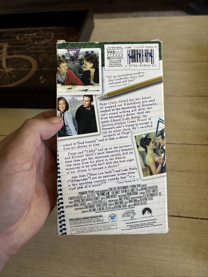 The Prince and Me (VHS, 2004) Video Cassette Tape Julia Stiles - Image 3 of 4