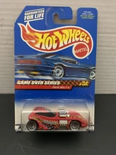 Hot Wheels 1998 Twin Mill 2.  PINK w/lace wheels #960  Game Over Series