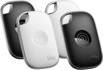 Life360 Pro - Powerful Bluetooth Tracker, Key Finder and Item Locator for Keys