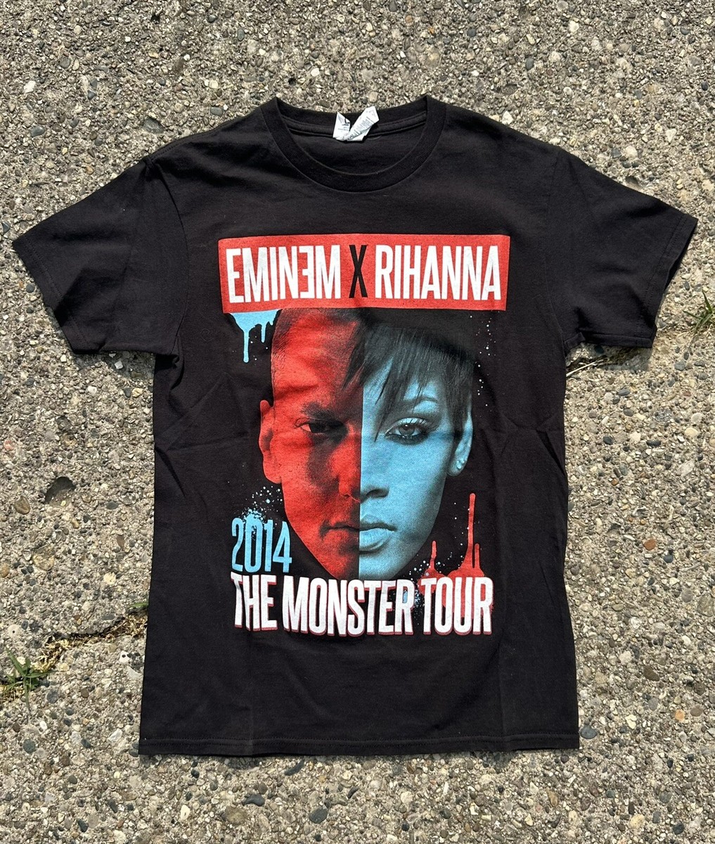 EMINEM x RIHANNA 2014 ツアー プリントロゴ Ｔシャツ　XL Eminem X Rihanna- “The Monster Tour” - 2014 - Black Shirt. S
