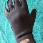 SURFING GLOVES AND BOOTIES — photo 3