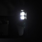 Foto 3 di 8