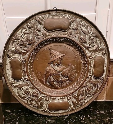 Copper Repousse Shield Heraldic Renaissance Knight Europe Plaque Handmade 1800