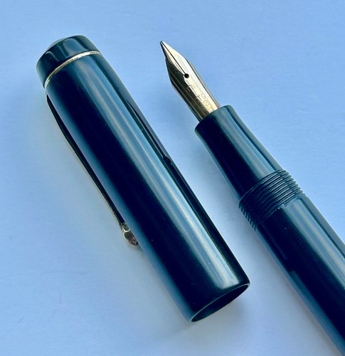Conway Stewart 475 Black Fountain Pen - Serviced