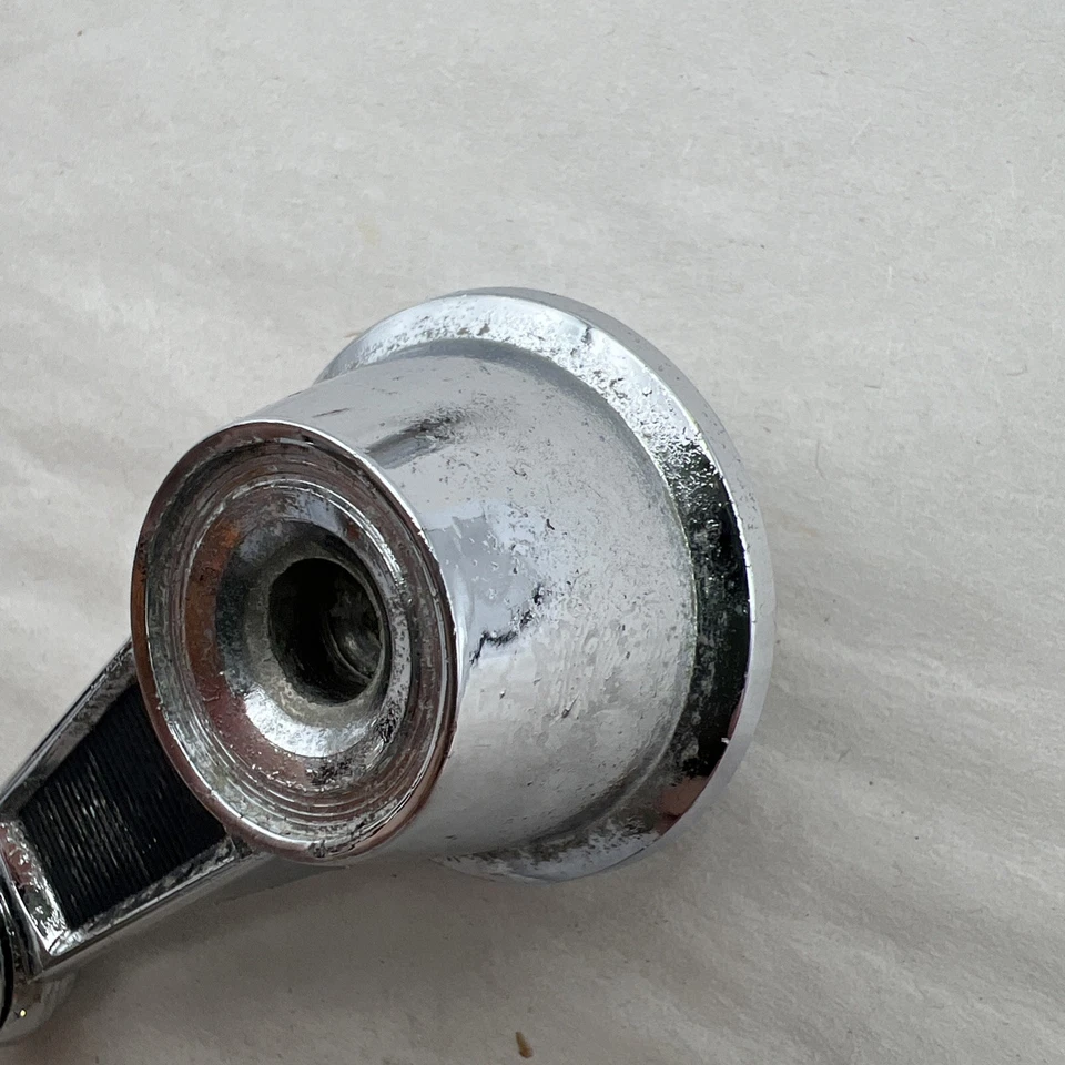 Manivela de ventana Mopar 2520395 usada - Dodge Chrysler Plymouth 1963-1965 vintage Foto 4 de 4