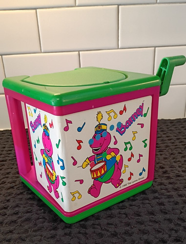 VTG 1993 Barney Jack in the Box Marching Band Musical Toy Lyons Group WORKS!