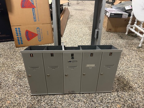 Florence corporation 5 door recessed mailbox, Silver Aluminum 28x16x7