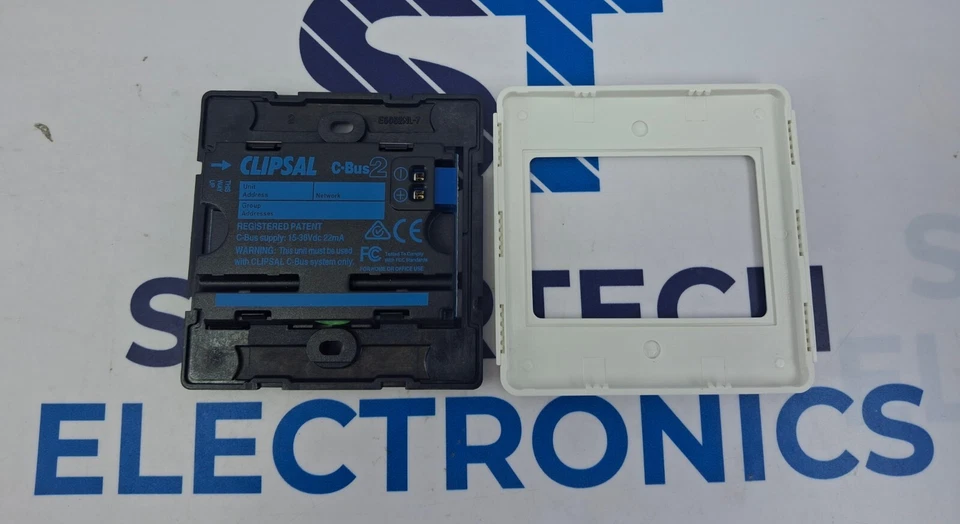 Clipsal E5054NL 4-канальный ключ вход C-Bus - Изображение 3 из 4