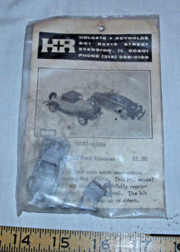 HOLGATE + REYNOLDS 1932 FORD ROADSTER METAL KIT HO SCALE NEW IN PACKAGE - Picture 1 of 2