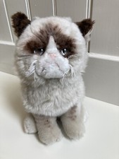 Gund Grumpy Cat Plush Stuffed Animal Siamese Sad Kitty Tan Brown w/gray Eyes