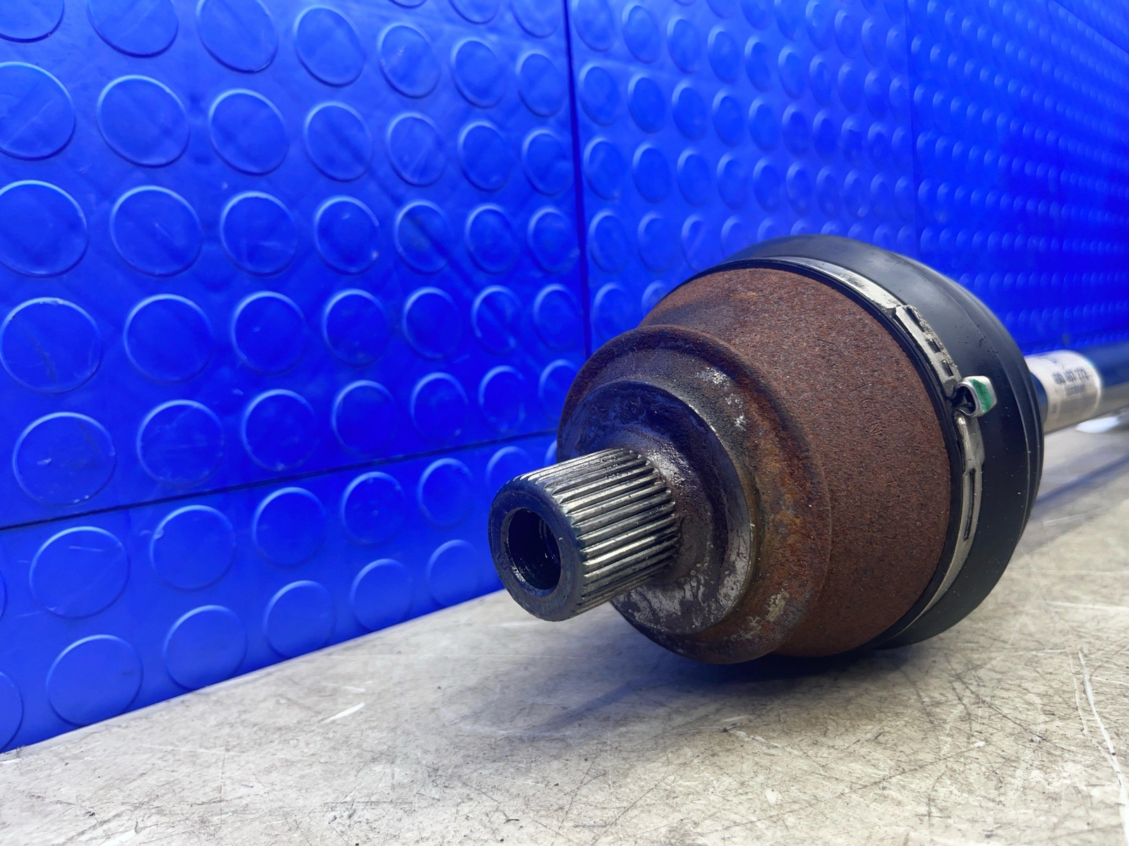 LAMBORGHINI GALLARDO OEM SPYDER AWD FRONT RIGHT AXLE SHAFT 400407272